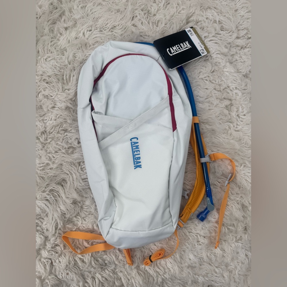 CamelBak Blue and Yellow Hydration System 1.5L NEW